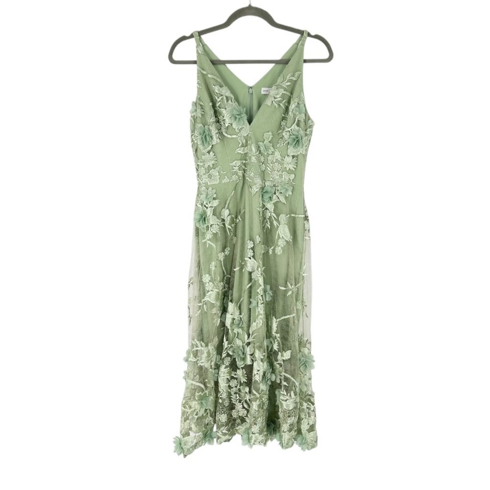 Dress the Population Audrey Floral Mesh Overlay Dress in Sage - Picture 2 of 8